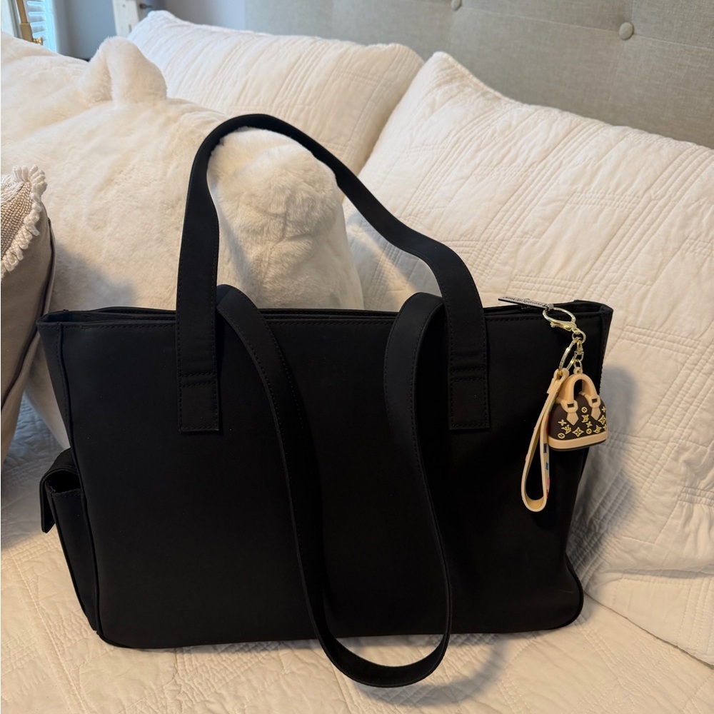 Preston & York NWOT long handle black nylon Tote bag 11x16 includes charm